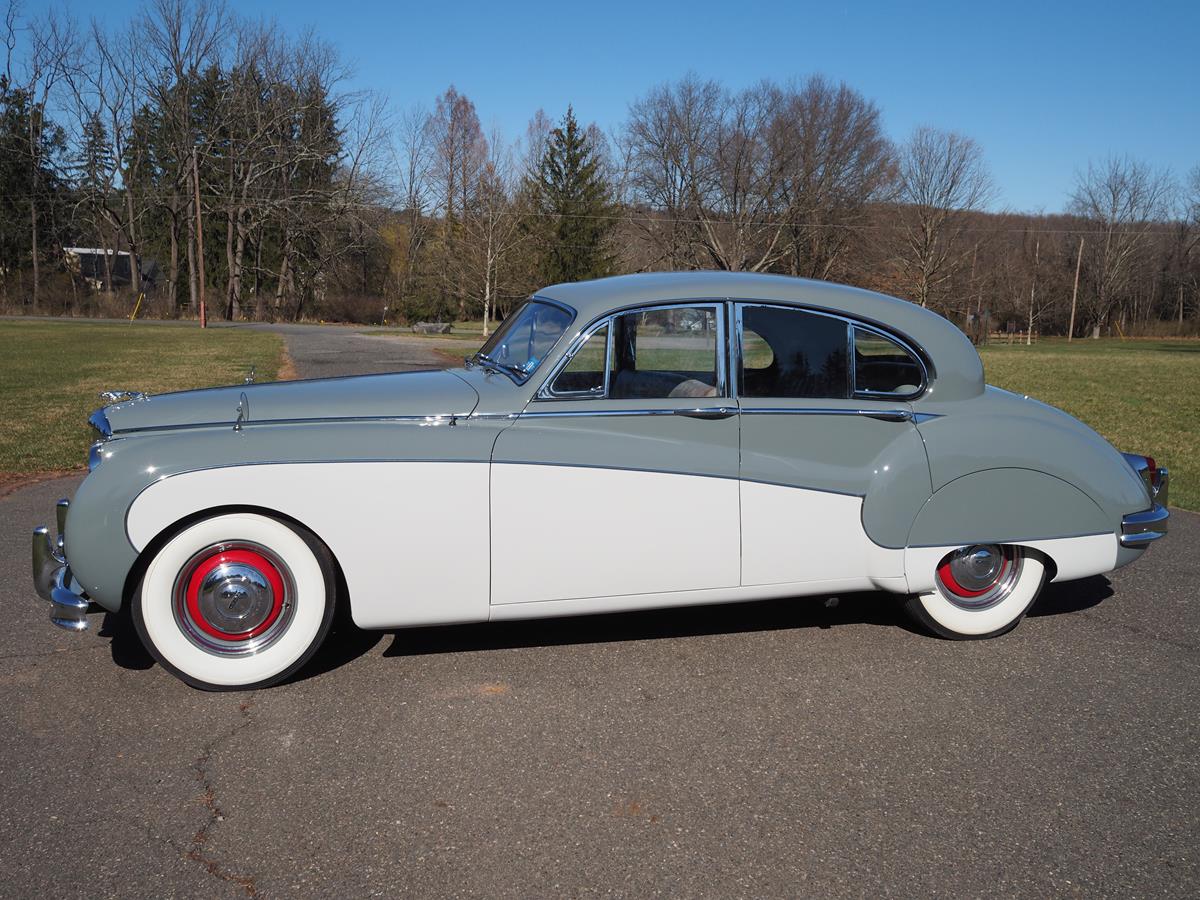 クラシックカー 9台＆The Classic Cars of the 60's 1960 Jaguar Mk IX Saloon – The Stable, Ltd.