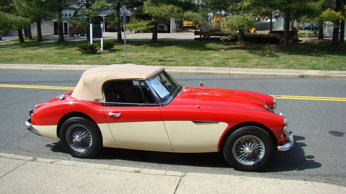 1965AustinHealey3000MarkIIIRedIvory
